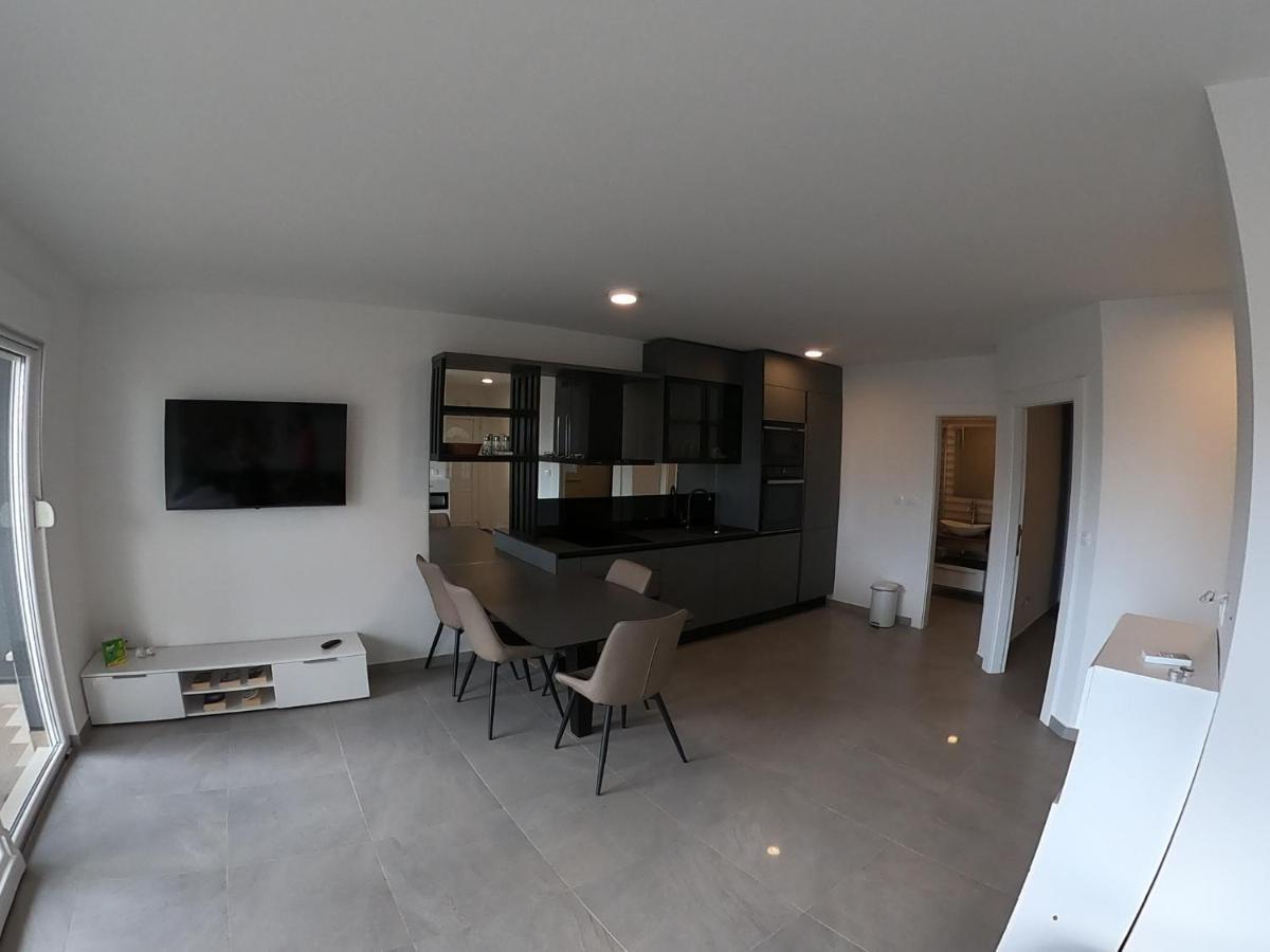 טרוגיר Villa Omazic מראה חיצוני תמונה